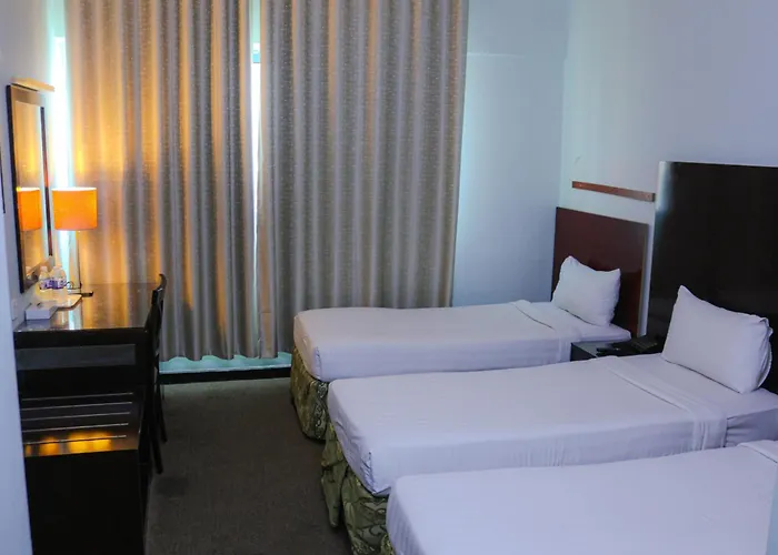 Boonmax Hotel